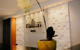 Millian Hotel